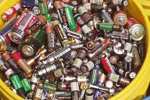 淮北钛酸锂电池回收-上门回收蓄电池|高价UPS蓄电池回收